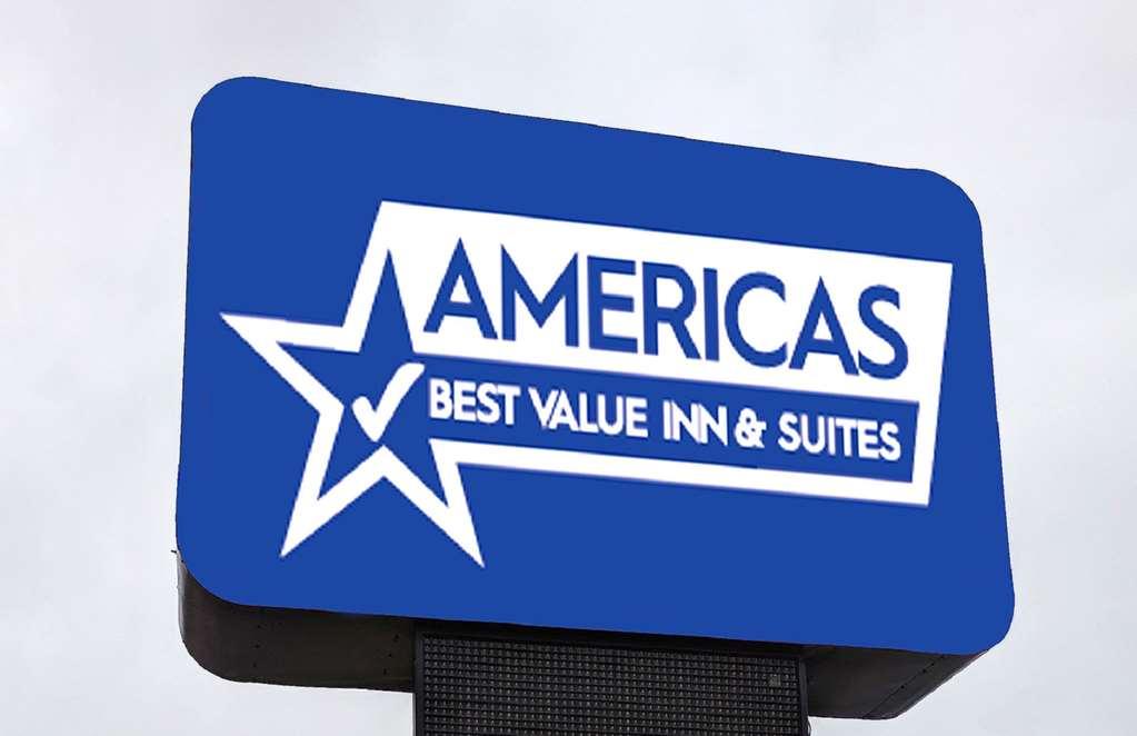 Americas Best Value Inn Stockbridge Exteriör bild
