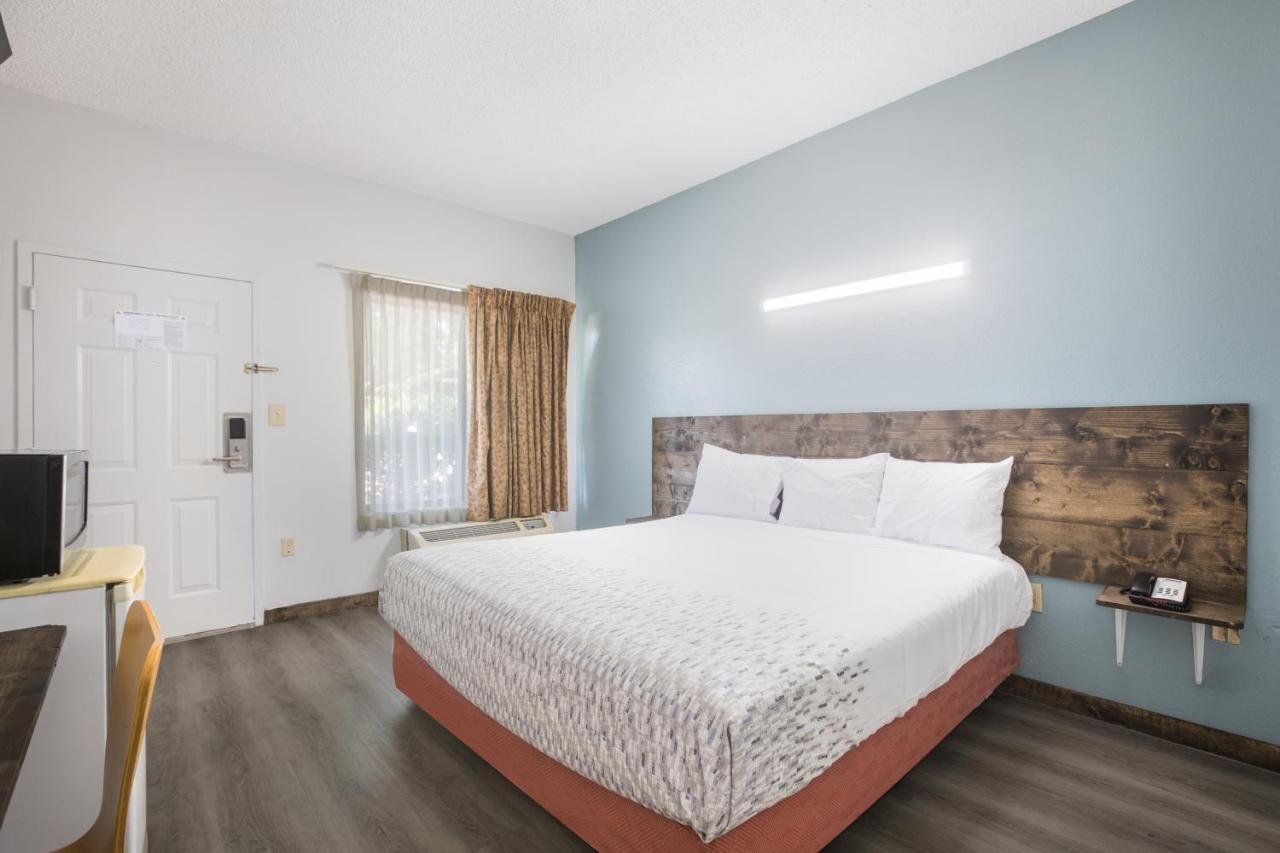 Americas Best Value Inn Stockbridge Rum bild